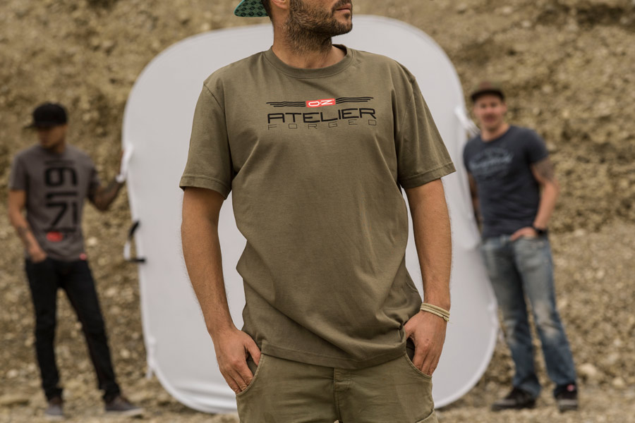 Oz T-Shirt Atelier Forged Armygrün